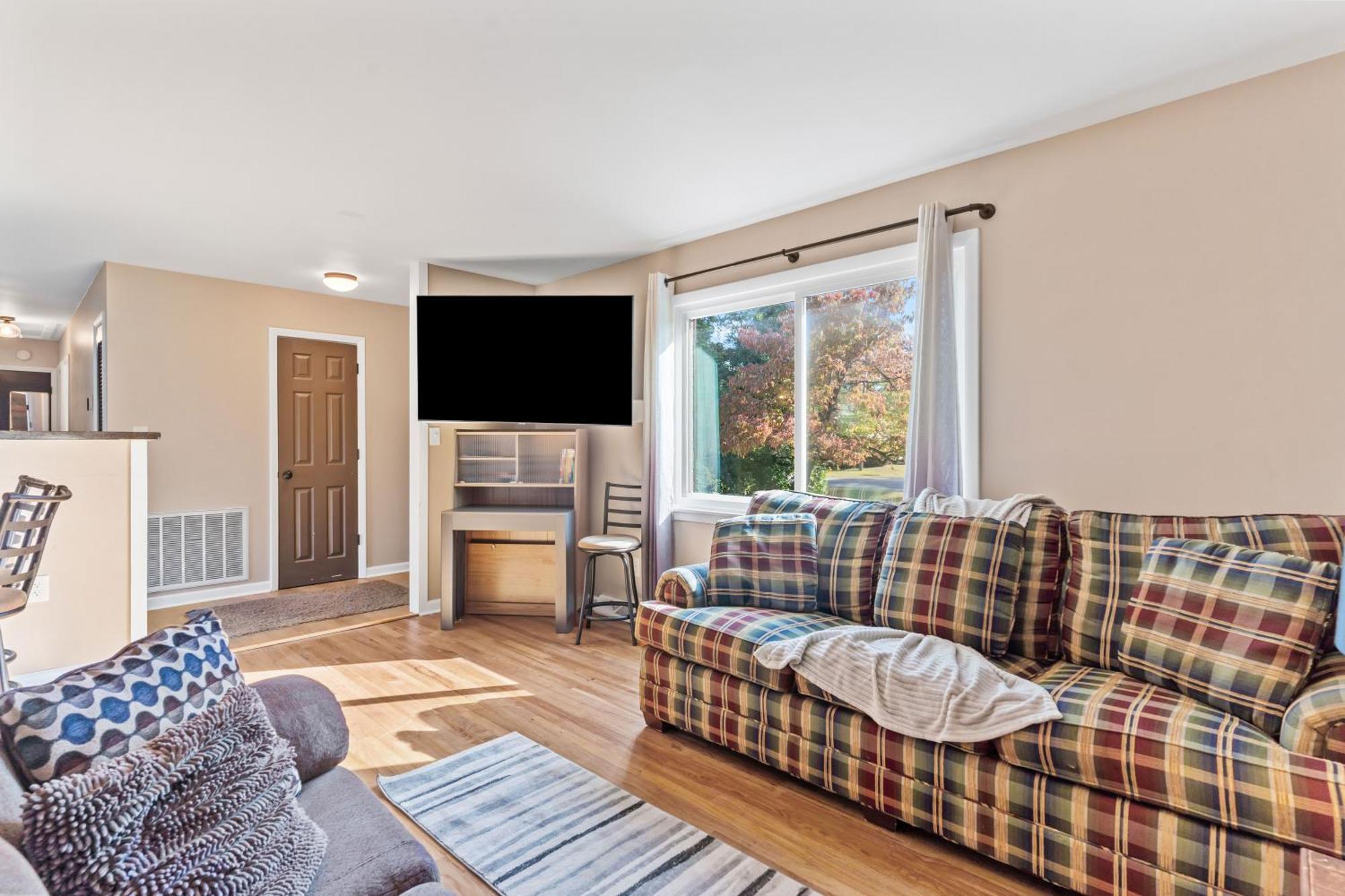 Villa Chill Retreat, Hot Tub, Large Private Yard Wilmington Esterno foto