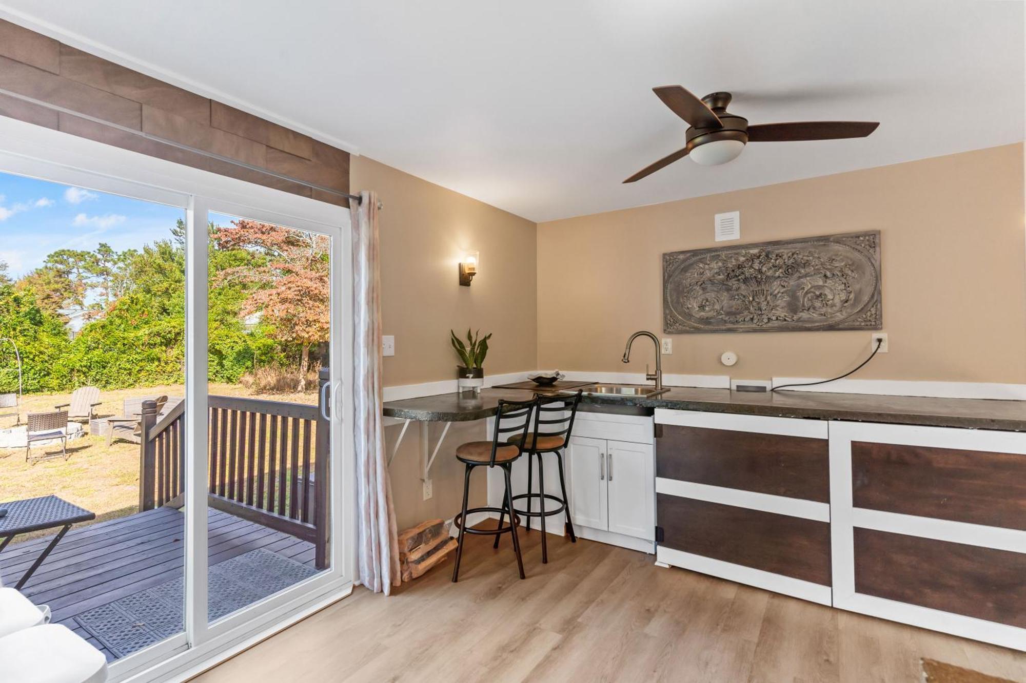 Villa Chill Retreat, Hot Tub, Large Private Yard Wilmington Esterno foto