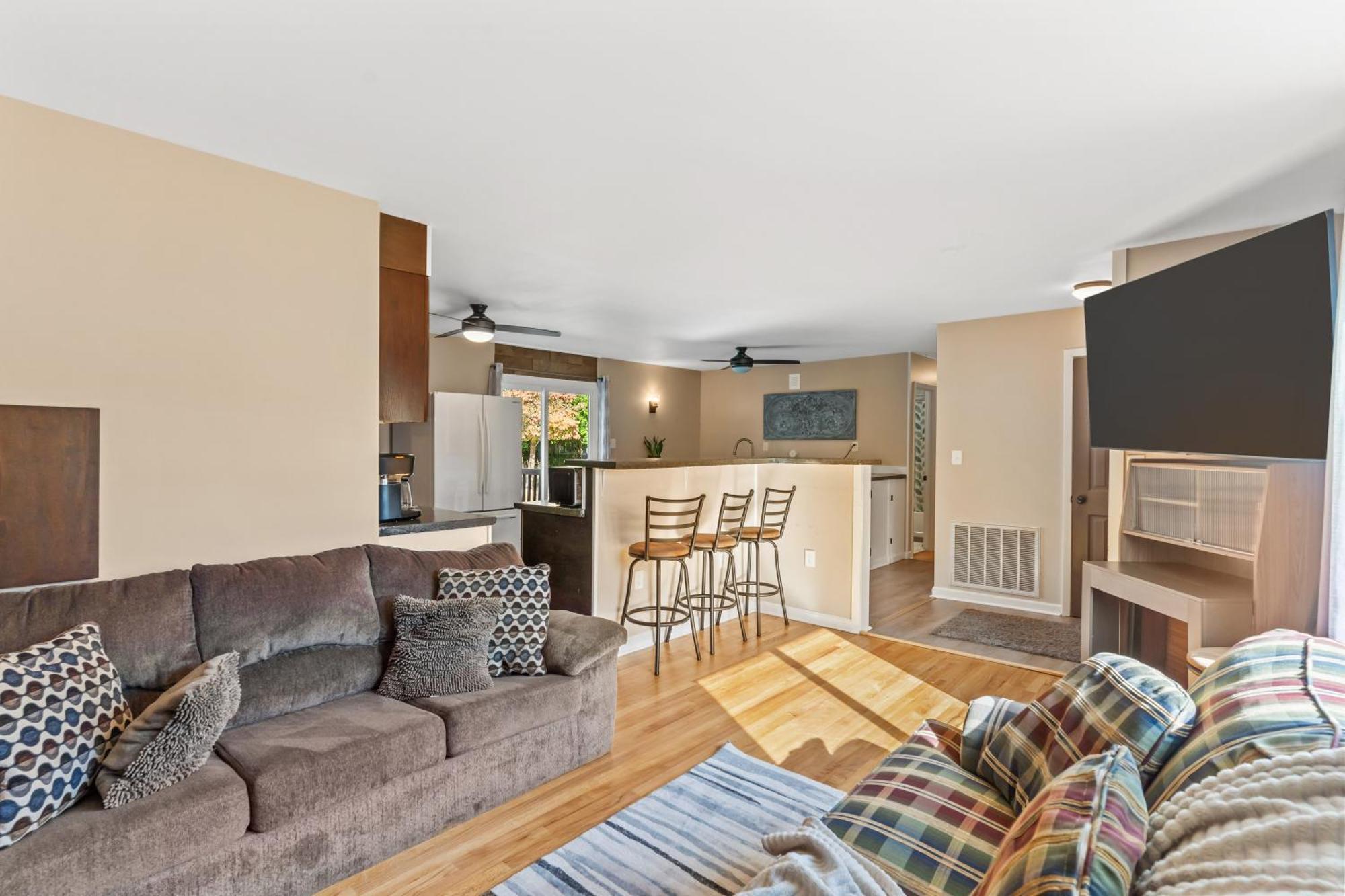 Villa Chill Retreat, Hot Tub, Large Private Yard Wilmington Esterno foto